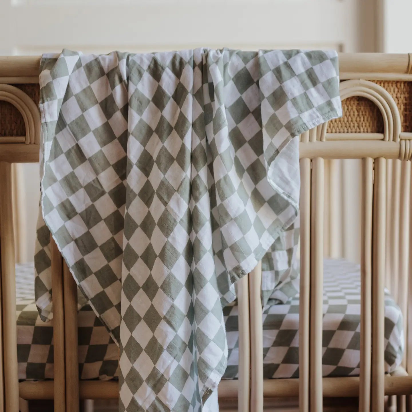 Moss Chequered Swaddle