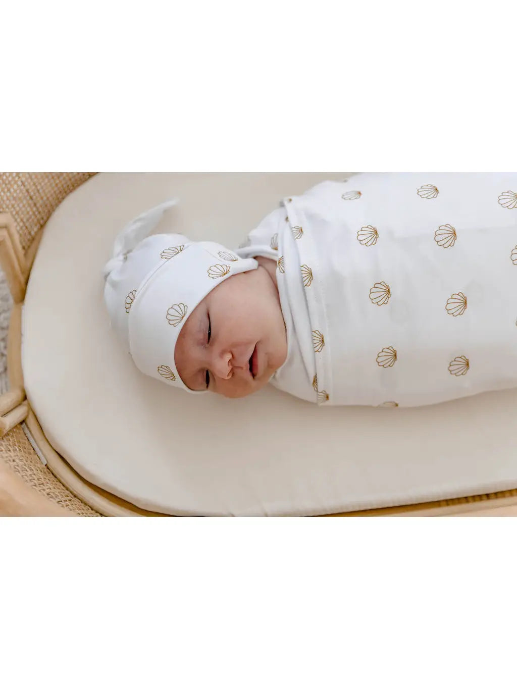 Bamboo Knotted Beanie - Nude Seashell