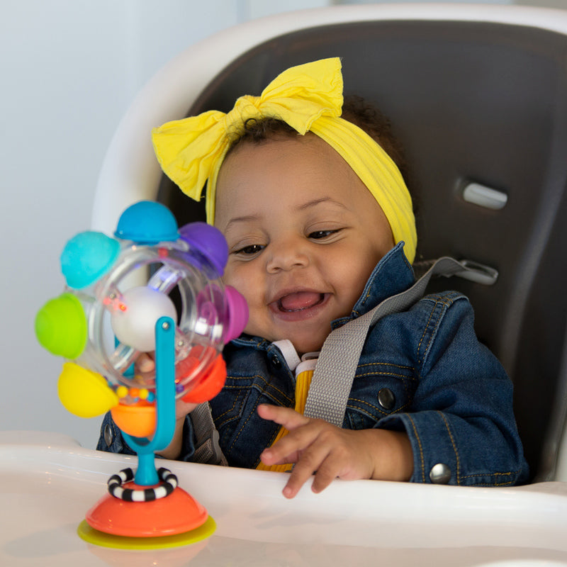 Sassy Baby - Light Up Rainbow Reel