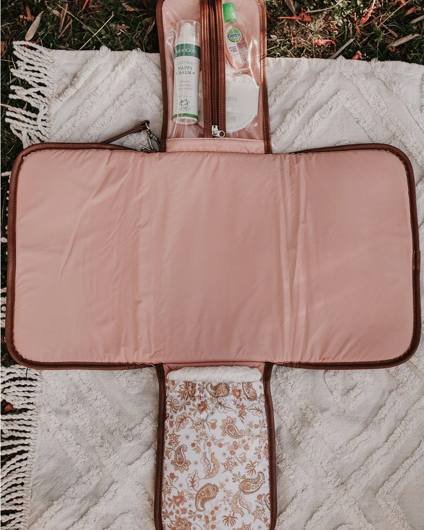 OIOI Change Mat Clutch - Peach Paisley/Tan