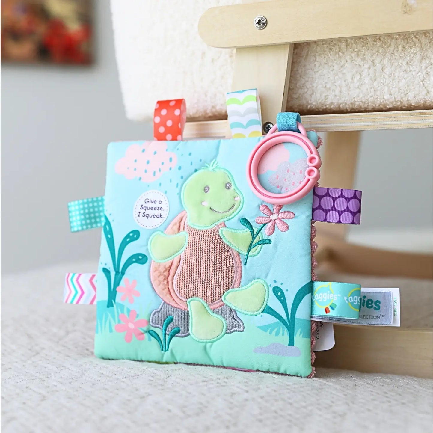 Taggies Tippy Turtle Crinkle Me