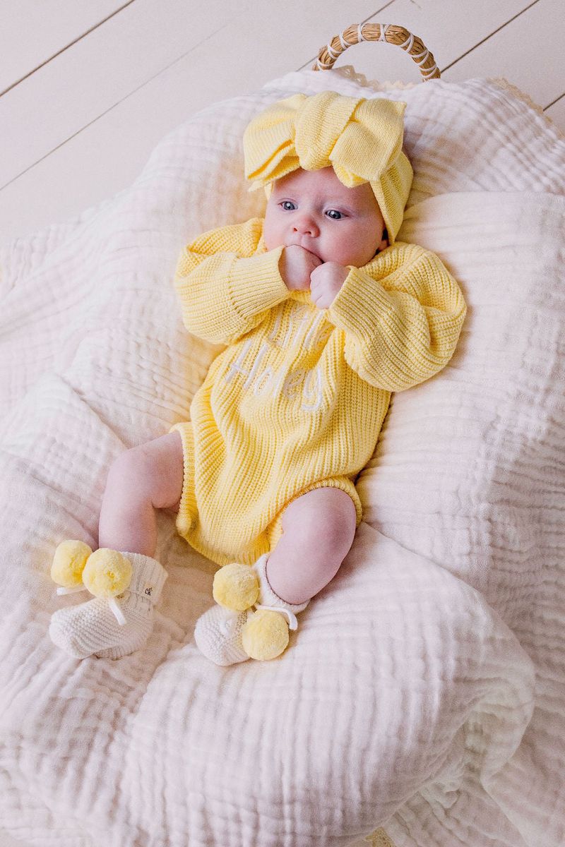 Oversized Knit Top Knot - Buttercream