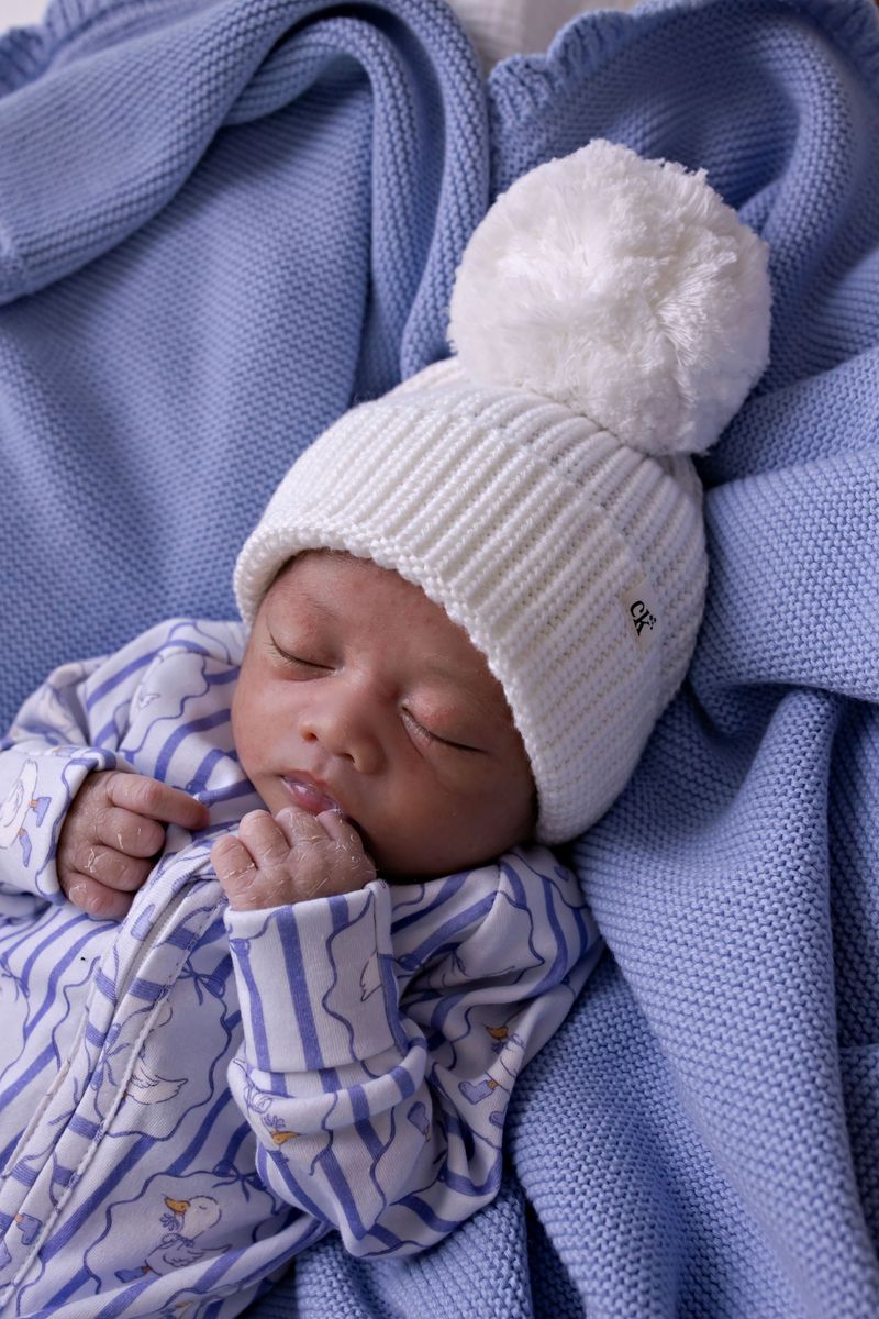 Baby Knit Beanie - Snow 0-6M