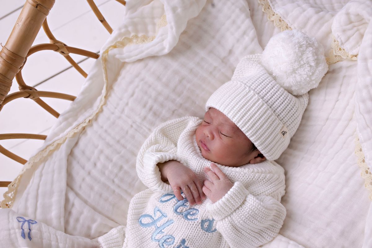 Baby Knit Beanie - Snow 0-6M