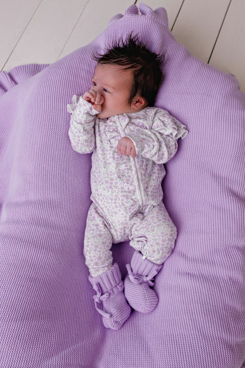 Frilly Knit Blanket - Lilac