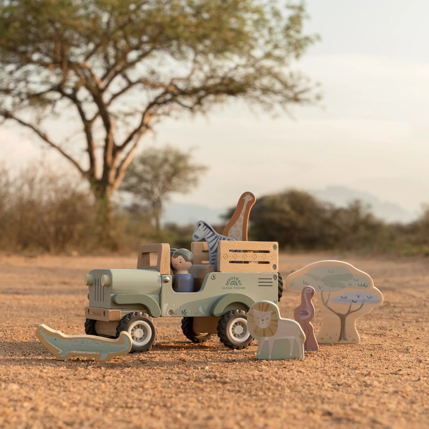 Little Dutch Shape Sorter Safari Car