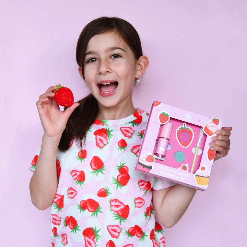 Strawberry Cupcake Natural Makeup Gift Set