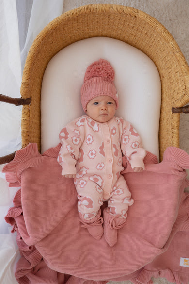Knitted Pom Beanie - Strawberry