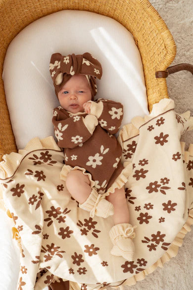 Frill Knit Blanket - Daisy Floral Chocolate