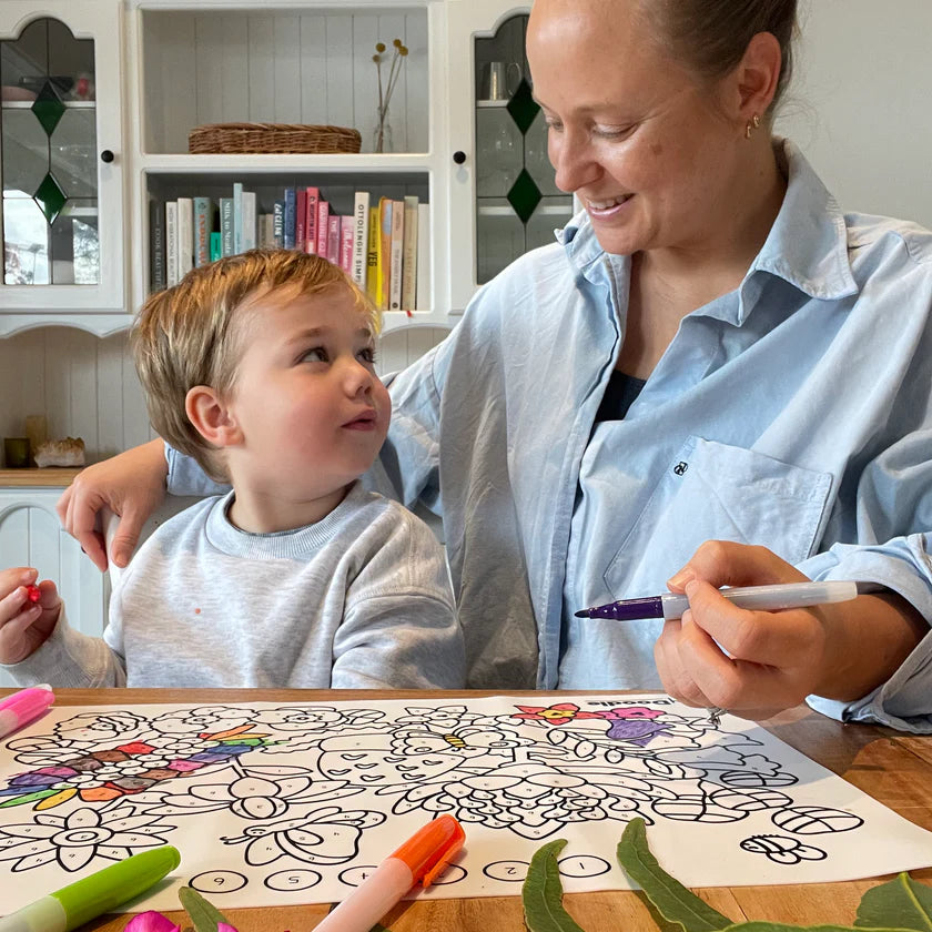 Flower Power Classic Colouring & Doodle Mat
