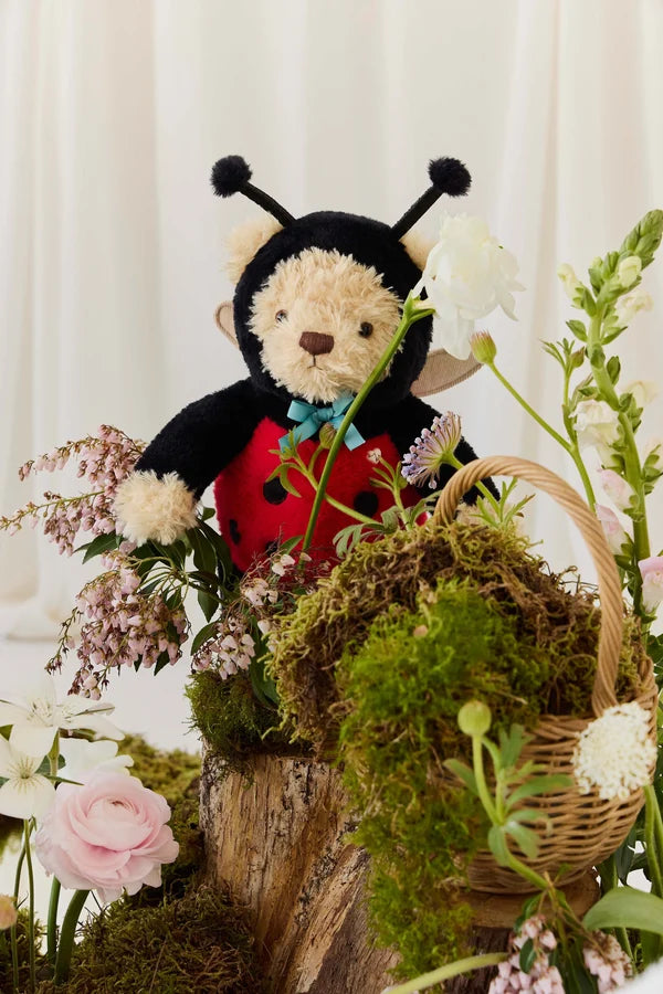 Arthur the Bear - Lovebug