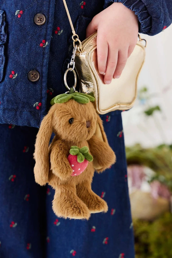 Strawberries Penelope Keyring - Oak