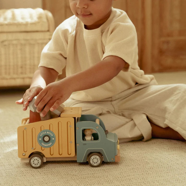 Little Dutch Garbage Truck