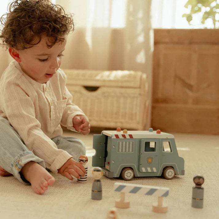 Little Dutch Police Van