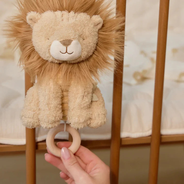 Safari Friends Music Box Lion