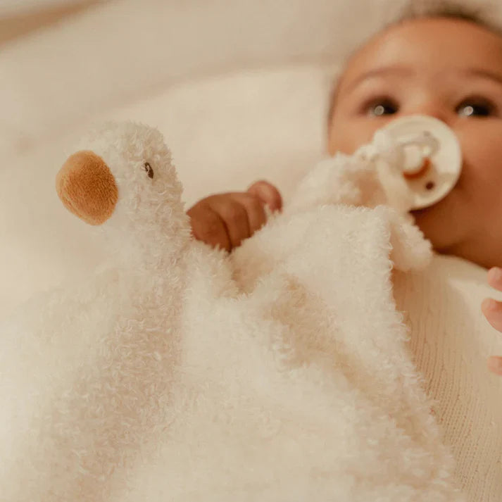 Little Goose Cuddle Cloth Comforter