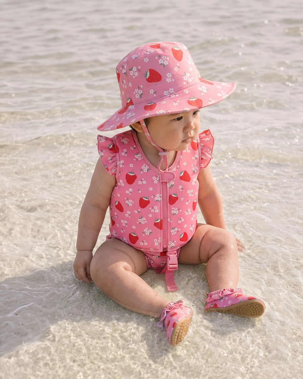 Swim Water Shoes - Strawberry