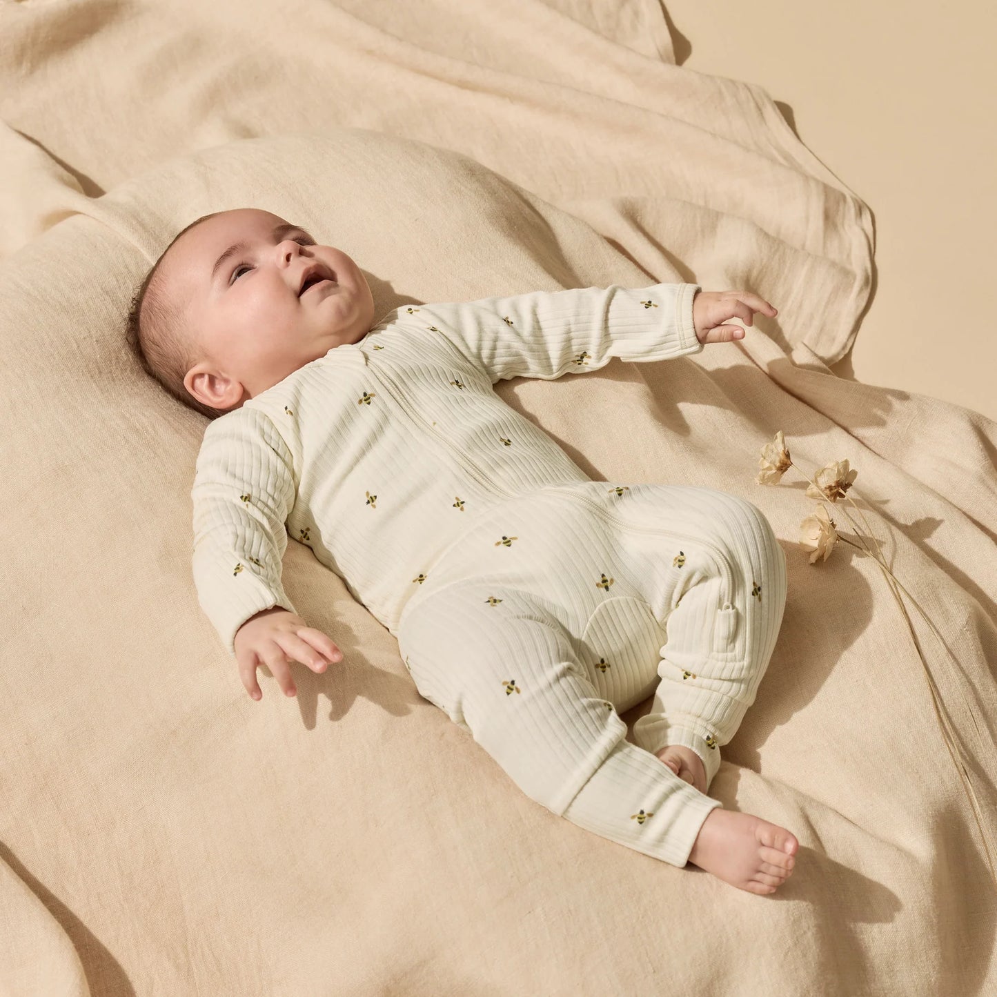 Bee Mine Organic Zipsuit w Feet