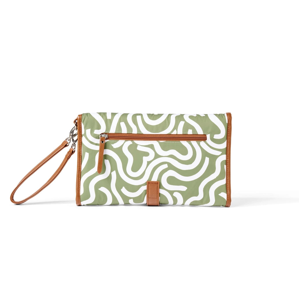 Change Mat Clutch - Green Squiggle