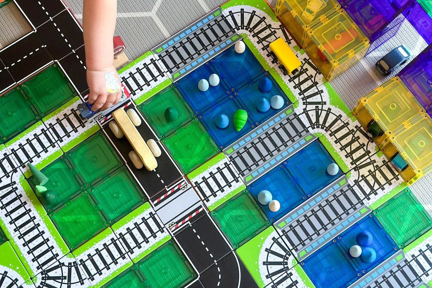 Magnetic Tile Topper - Train Pack 36Pce