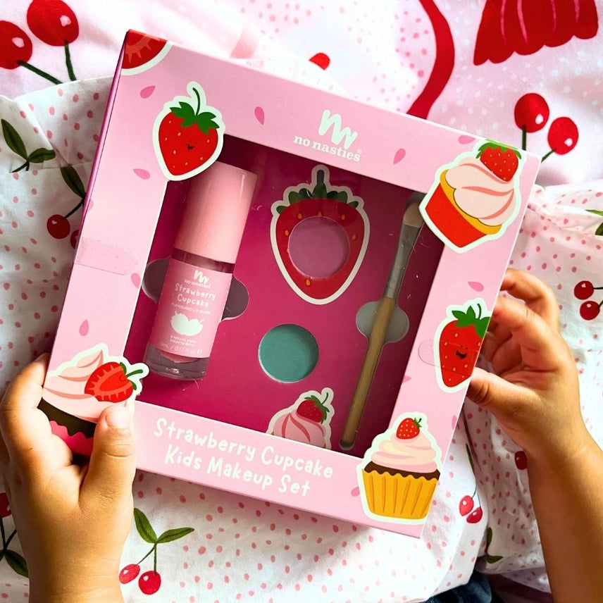 Strawberry Cupcake Natural Makeup Gift Set