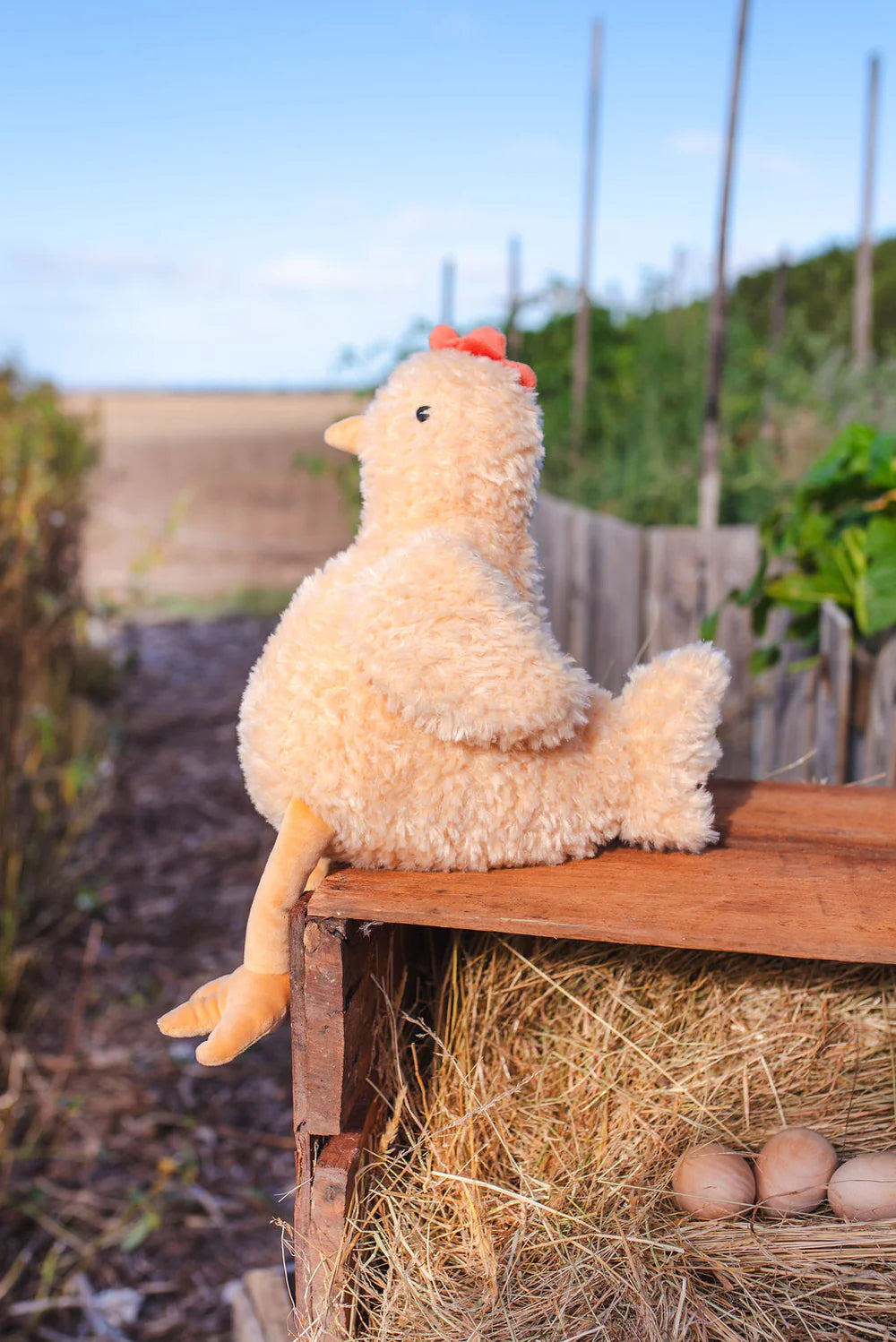 Harriet The Hen (Honey) - 40cm