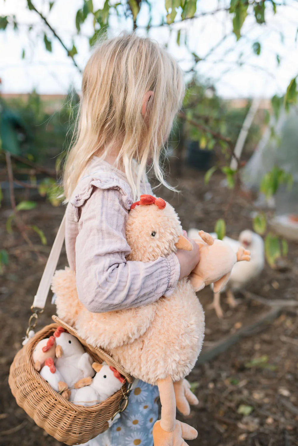 Harriet The Hen (Honey) - 40cm