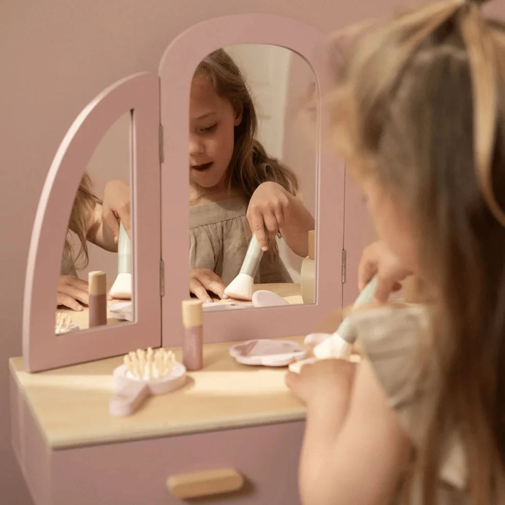 Little Dutch Vanity Table w Mirror