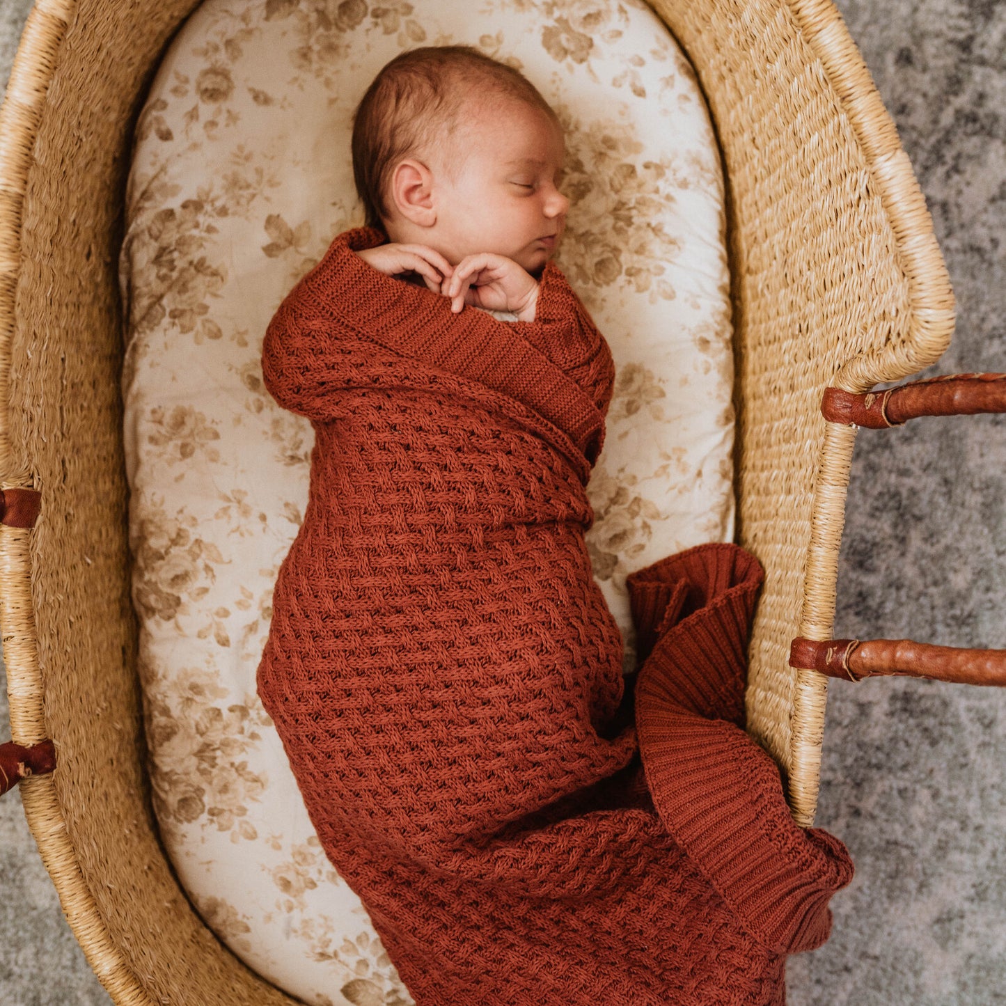 Snuggle Hunny - Umber | Diamond Knit Baby Blanket